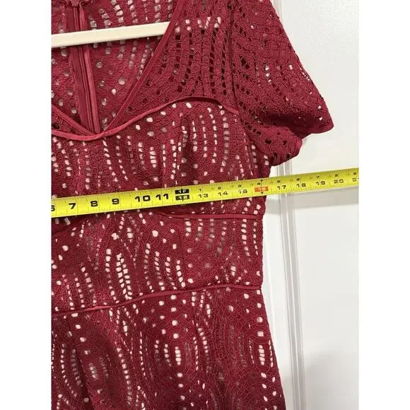 NUE by Shani Blue Label Lace Dress Size 8 Wine Nude Sheath NWT - Picture 8 of 10